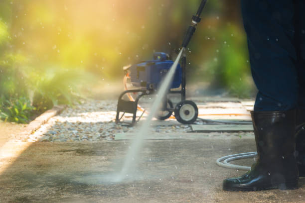 Best Driveway Pressure Washing  in Shiprock, NM